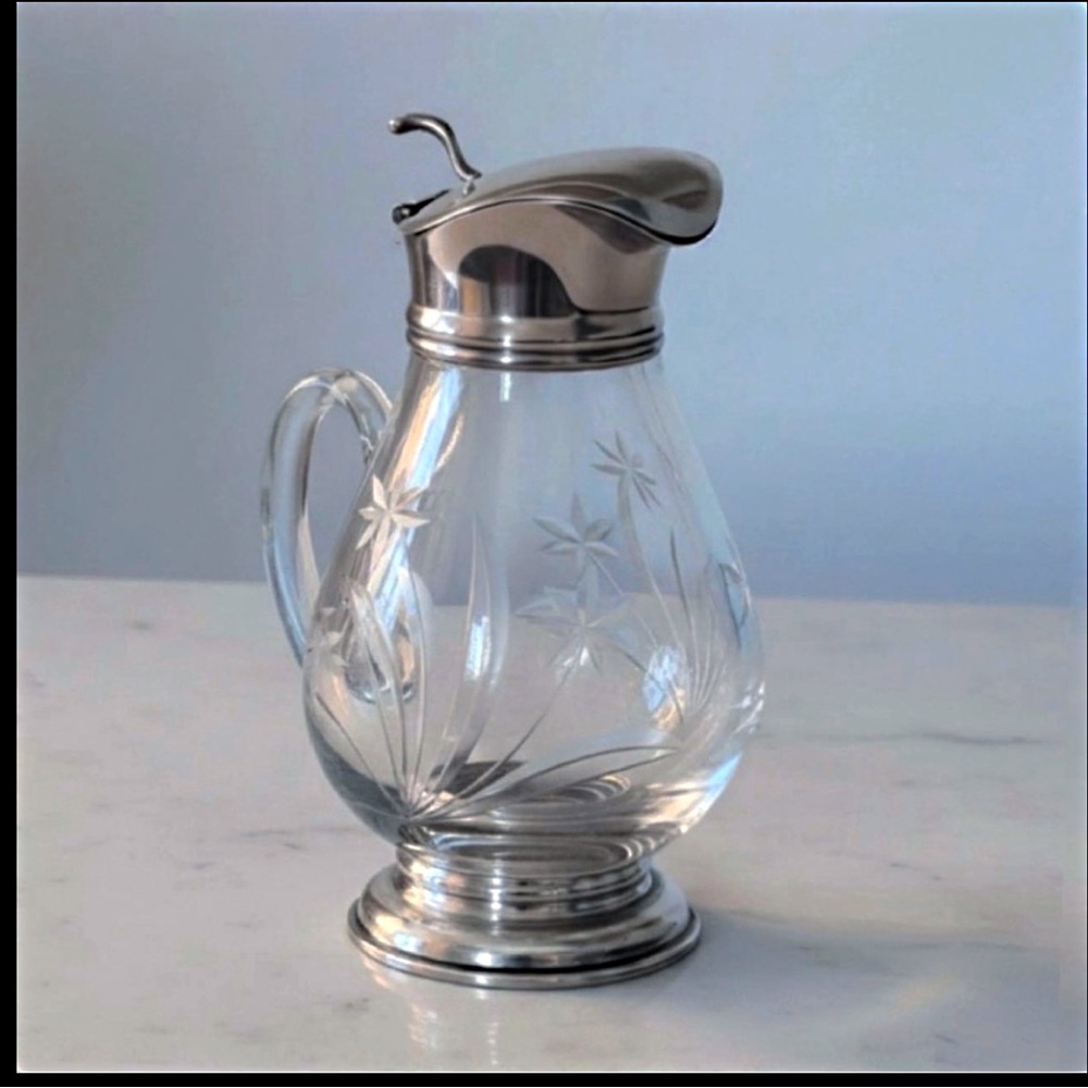 Antique 1900 Frank M. Whiting Sterling Silver & Etched Crystal Syrup Pitcher - Picture 6 of 10